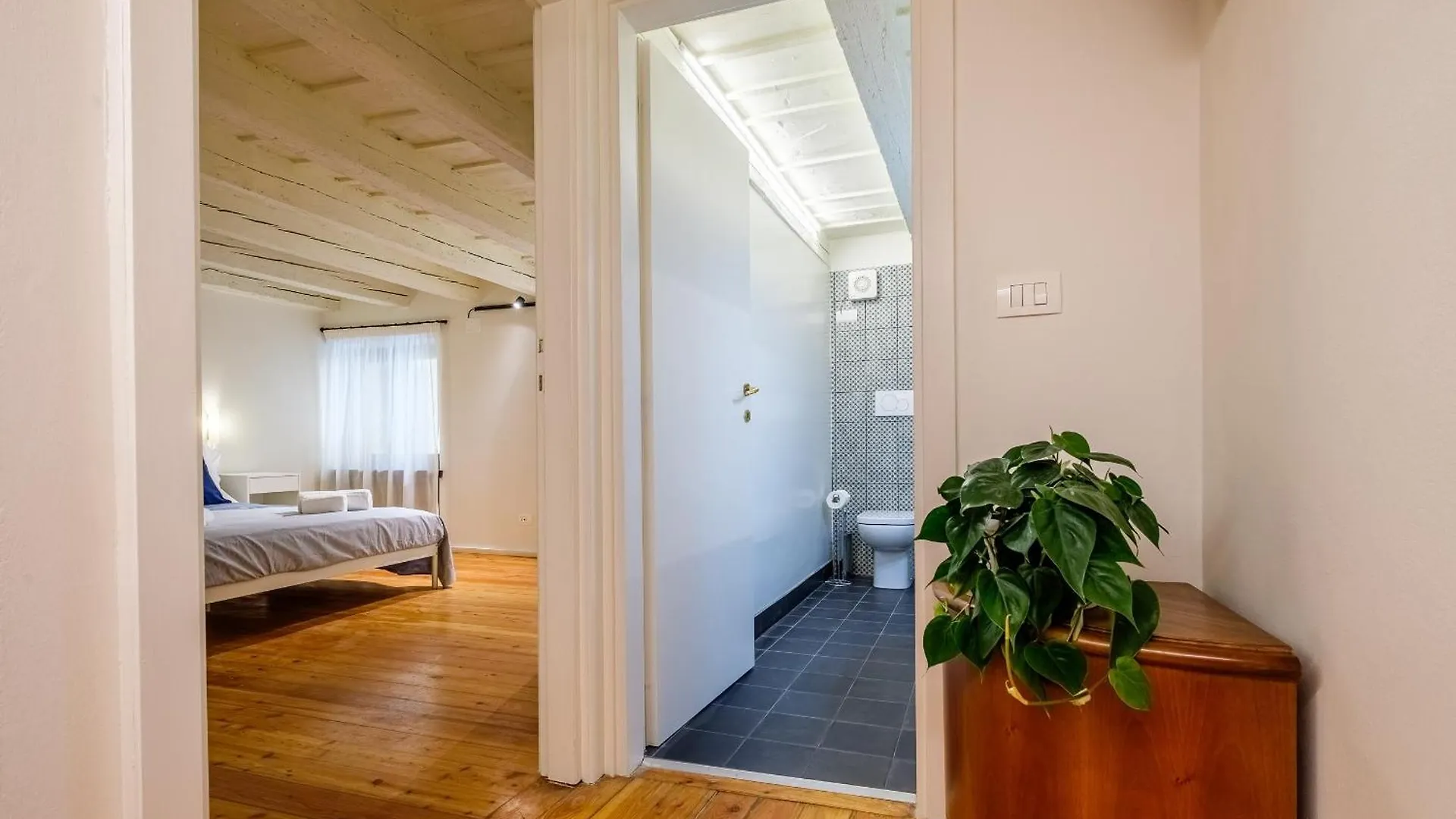 Pao Apartment - Veronetta 2 0*, Verona